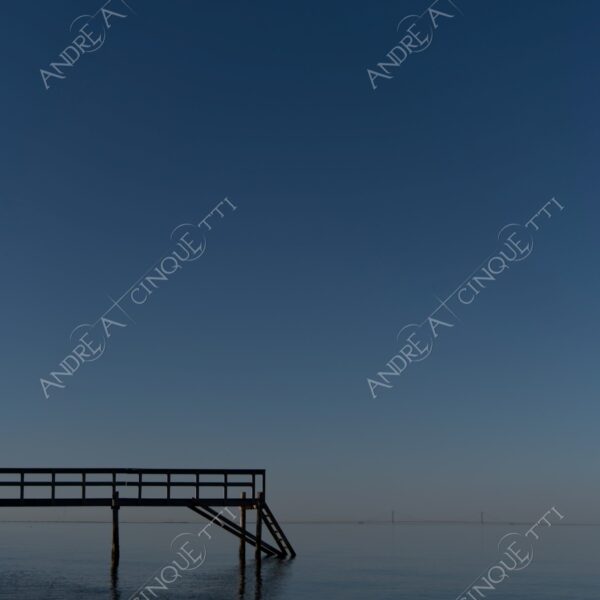 danimarca denmark tramonto sunset sundown crepuscolo dusk twilight alba sunrise molo pier wharf pontile ponte bridge blue hour