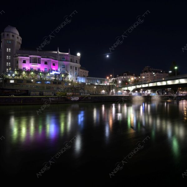 austria vienna fiume river danubio danube notte night riflessi reflecions specchio mirror ponte bridge