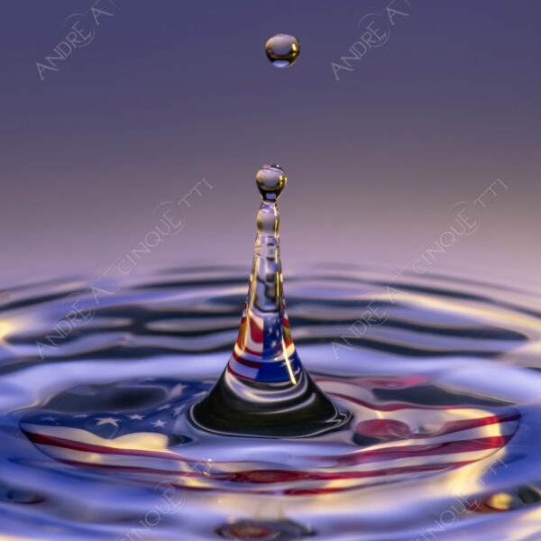 macro photography goccia gocce d'acqua water drop drops droplet droplets high speed sync studio photography riflessi reflections splash colori colours bounce bouncing bandiera flag usa unites states of america stars and stripes